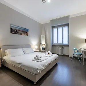 Apartamento Sant' Ambrogio Flat Milán